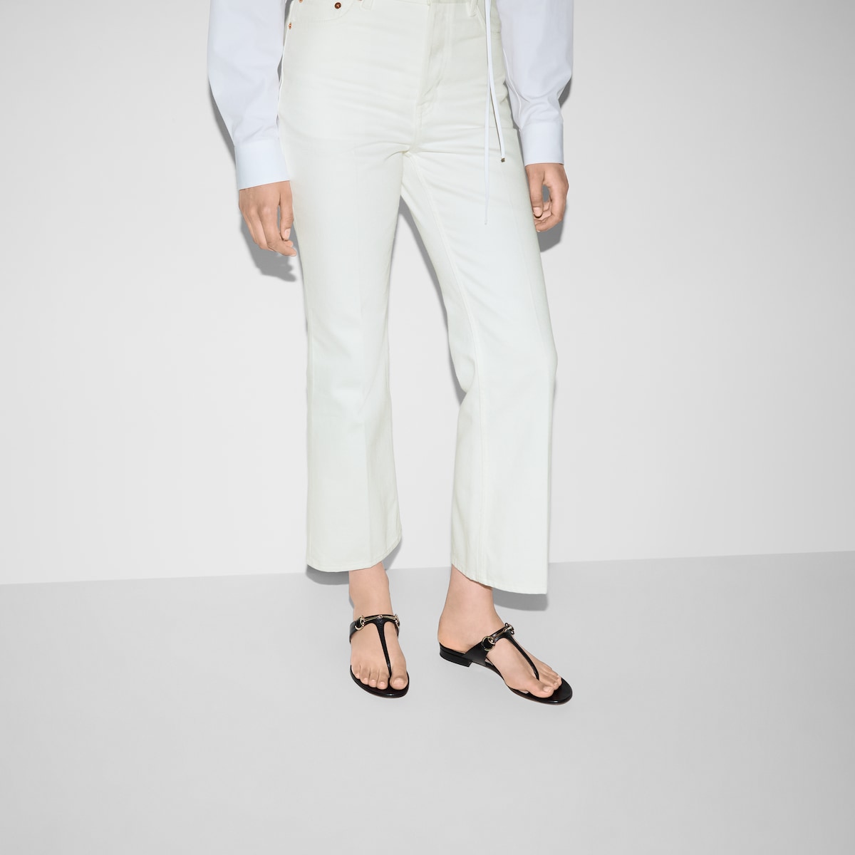 Gucci Women’s thong sandal with Horsebit - Image 3